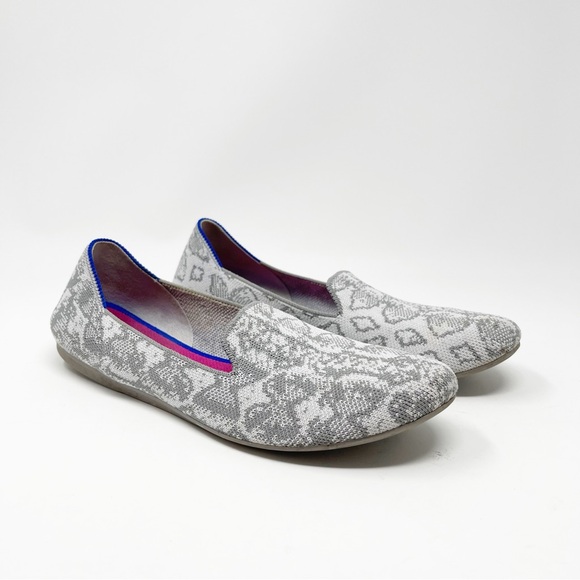 Rothy’s Slip-On Loafers Snake Skin Pattern Print Light Grey 8 - Picture 5 of 15